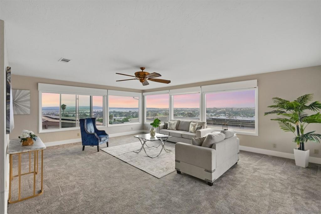 3341 Mount Laurence Dr