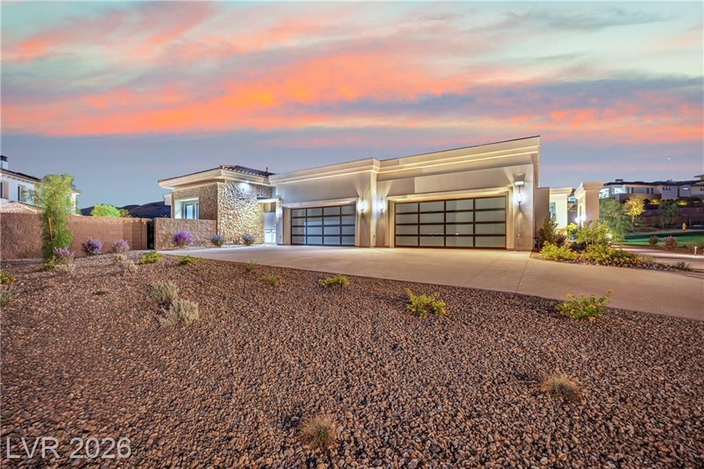 20 Olympia Canyon Way