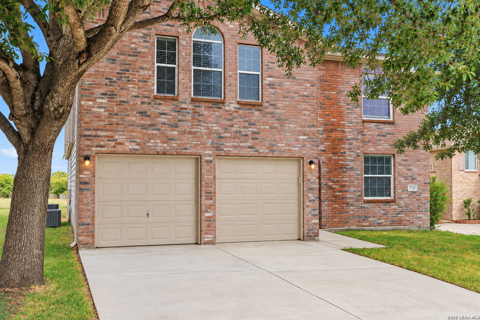3747 Columbia
