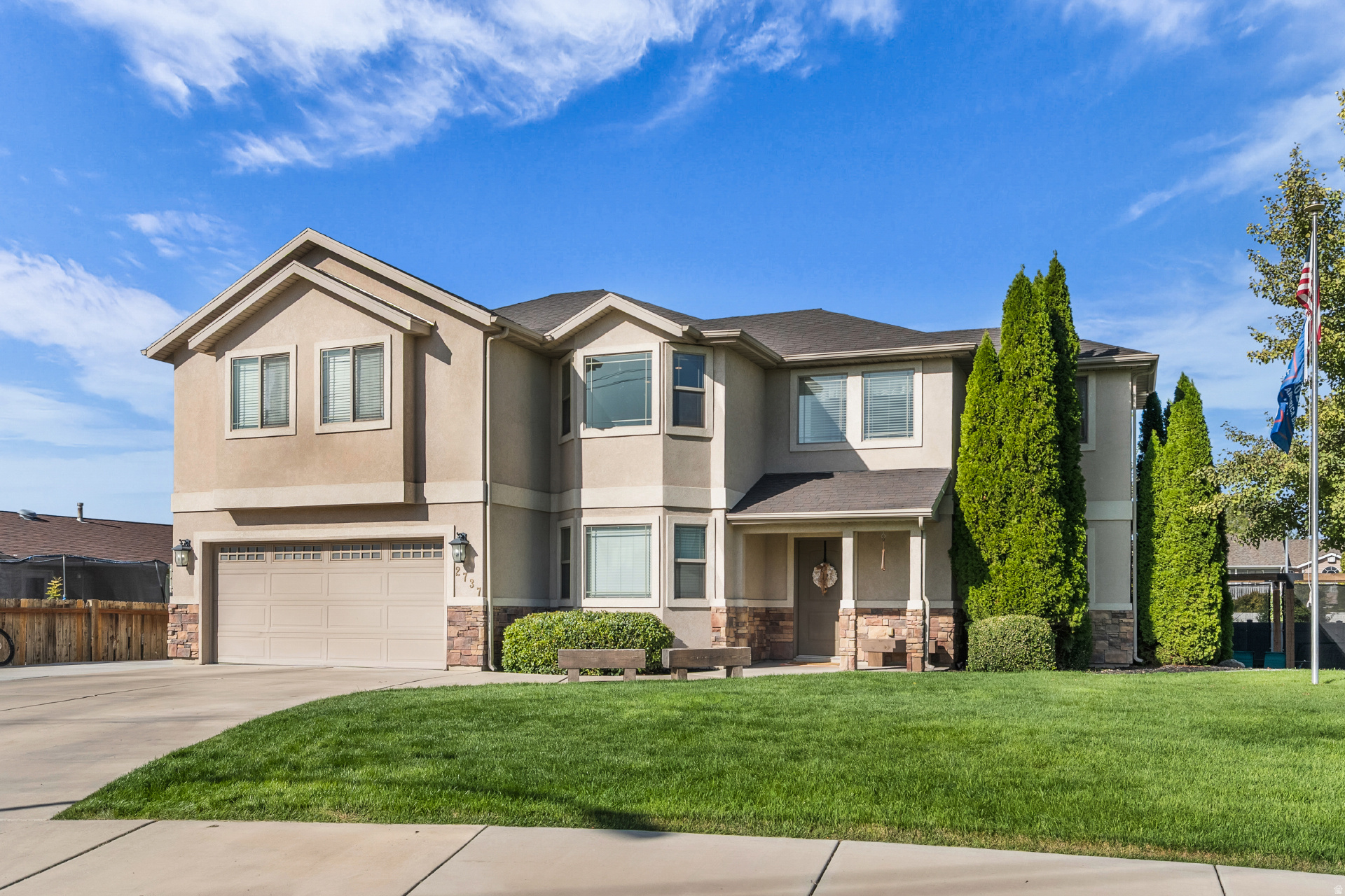 2737 W 1180 N