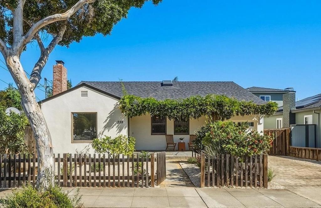 539 Bryan Avenue