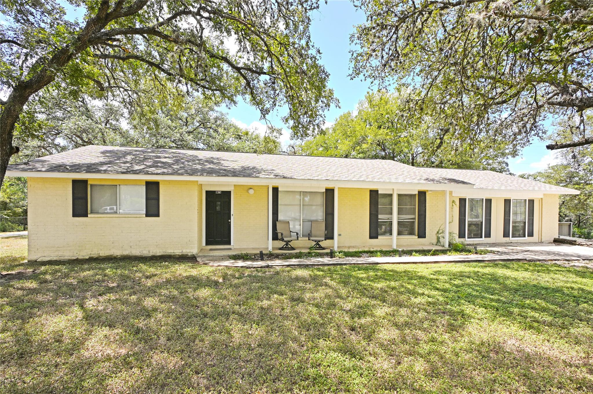 321  HIGH LOW DR Dr