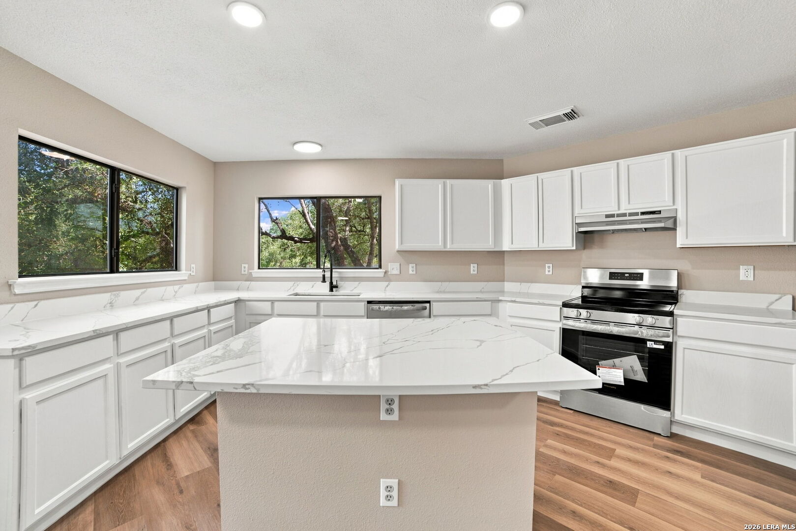 281 SAMANTHA DR