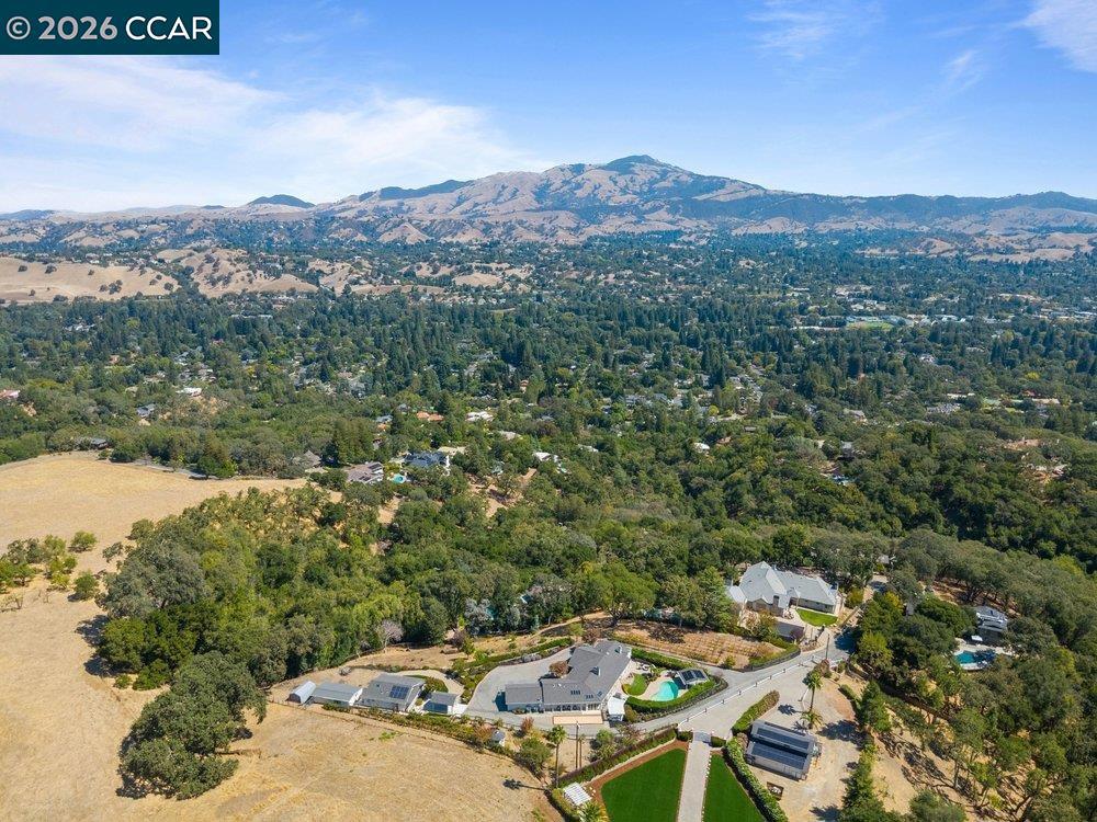 740 Clipper Hill Rd