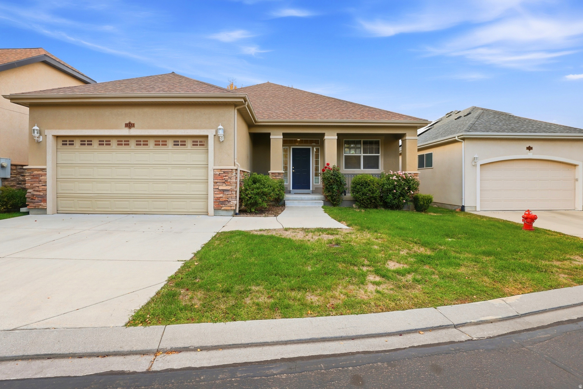 1158 W LE ROSIER CT