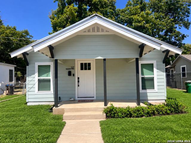 327 HALLIDAY AVE