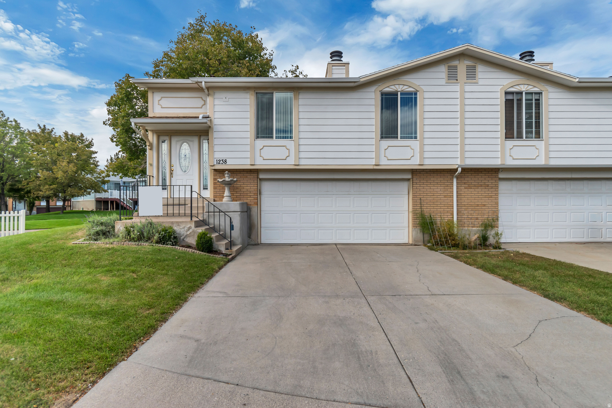 1238 W SOUTHHAMPTON  #230