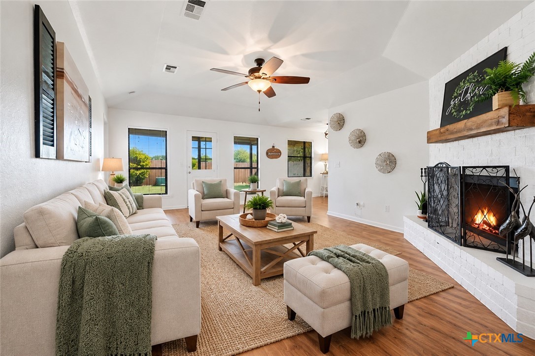 963 Seminole Drive