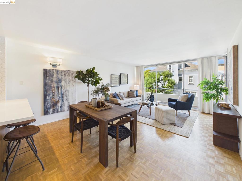 320 Lee St 303
