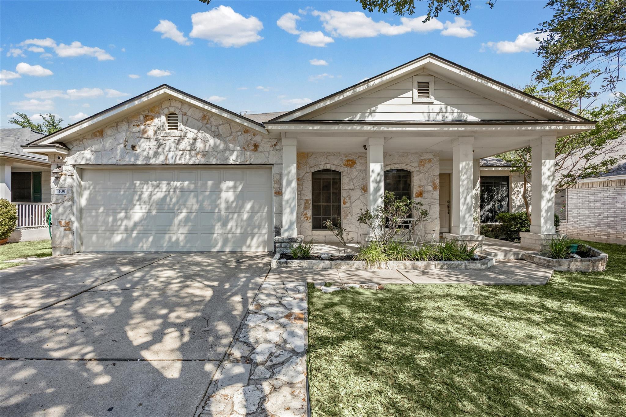 1109  Chardonnay Xing, Leander, TX 78641 — photo 1