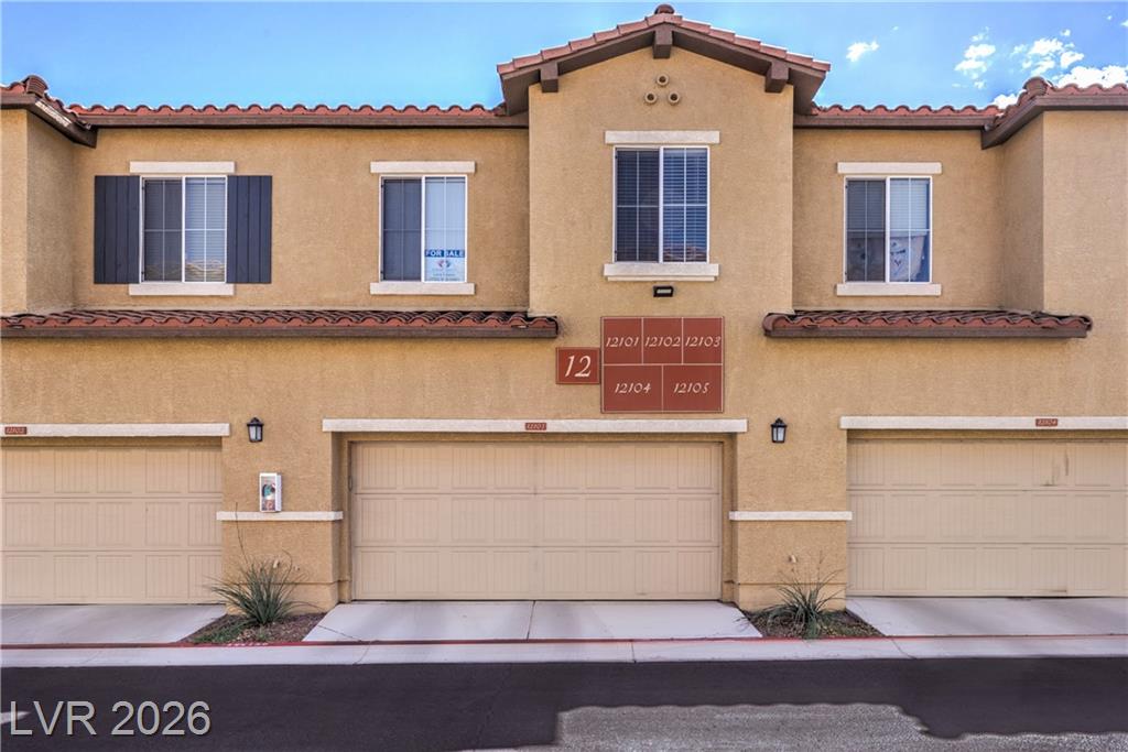 1525 Spiced Wine Avenue 12103