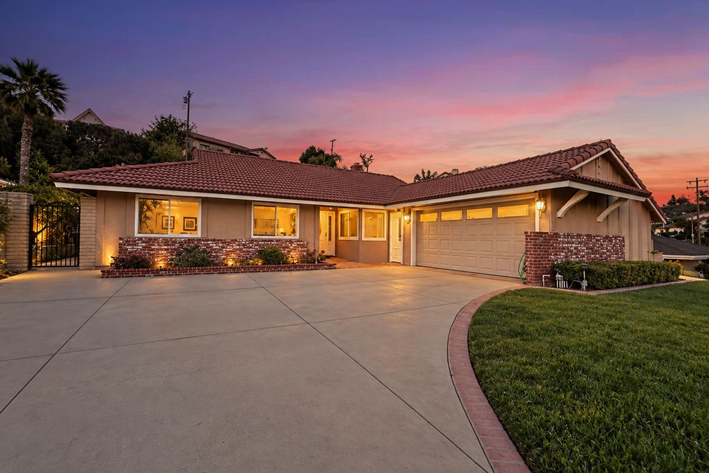 2855 N Shady Glen