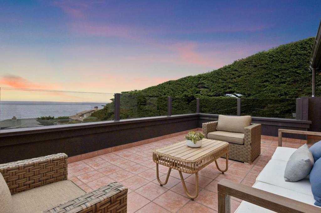 95 Yankee Point Drive