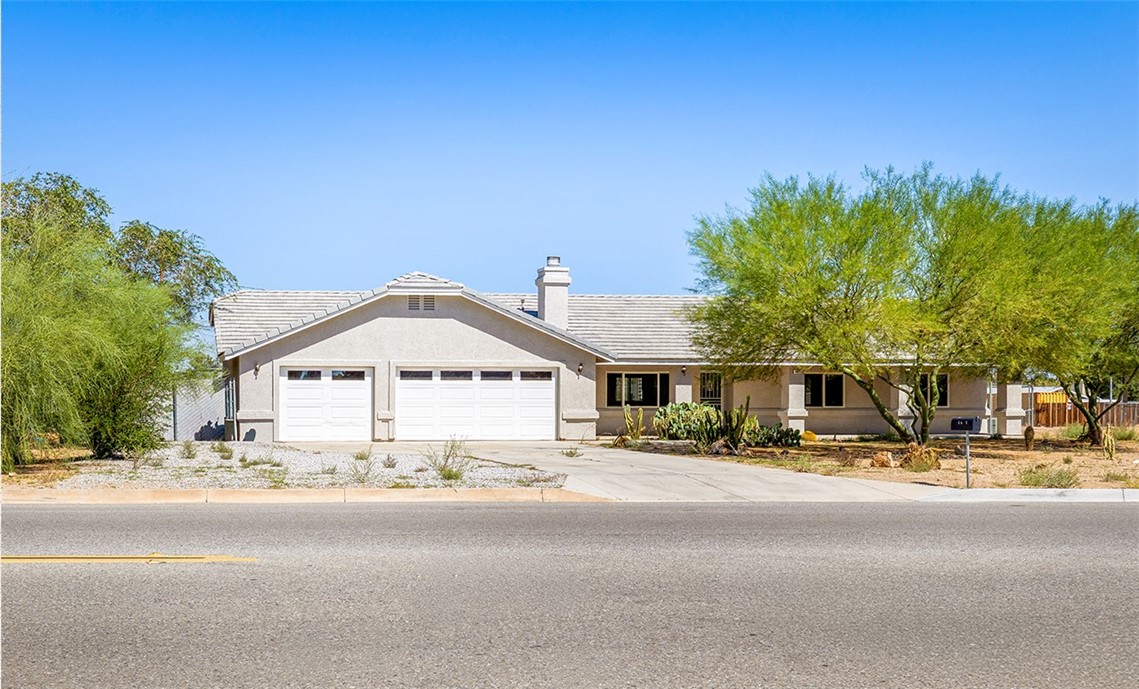 14626 Luna, Victorville, CA 92392 — photo 1