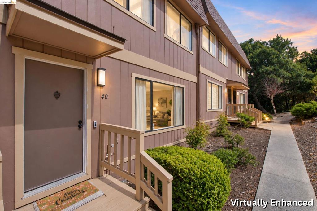40 Parkview Ter, San Pablo, CA 94806 — photo 1