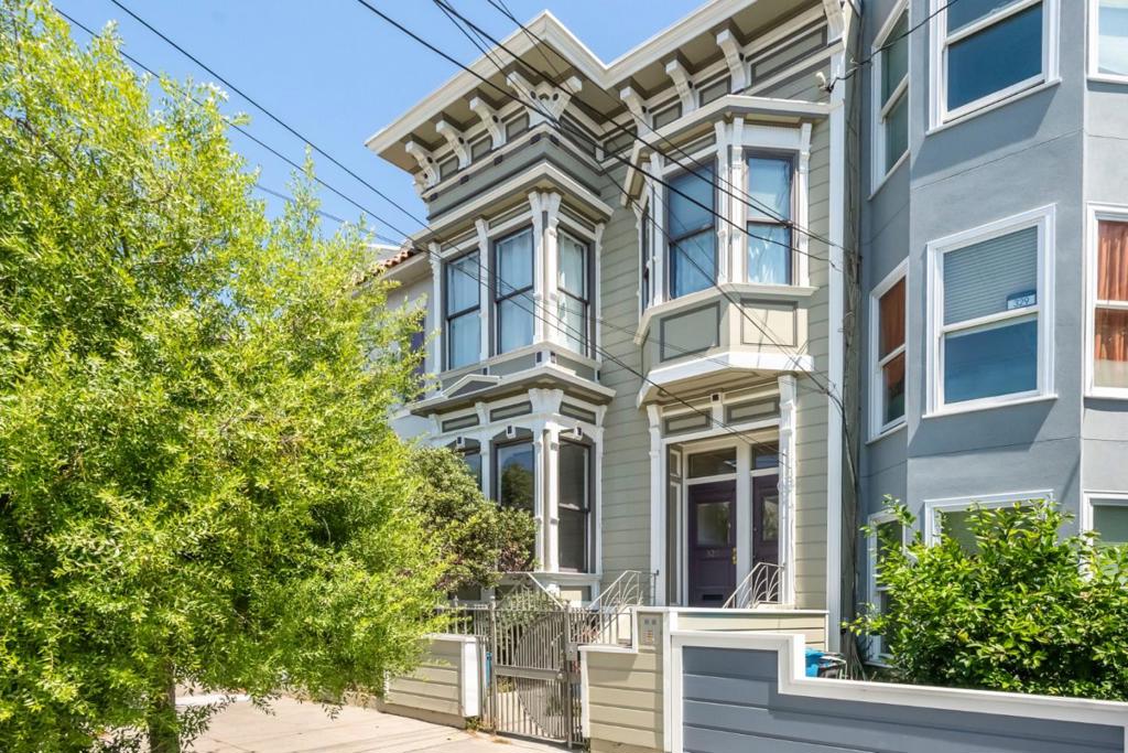 325 San Jose Avenue