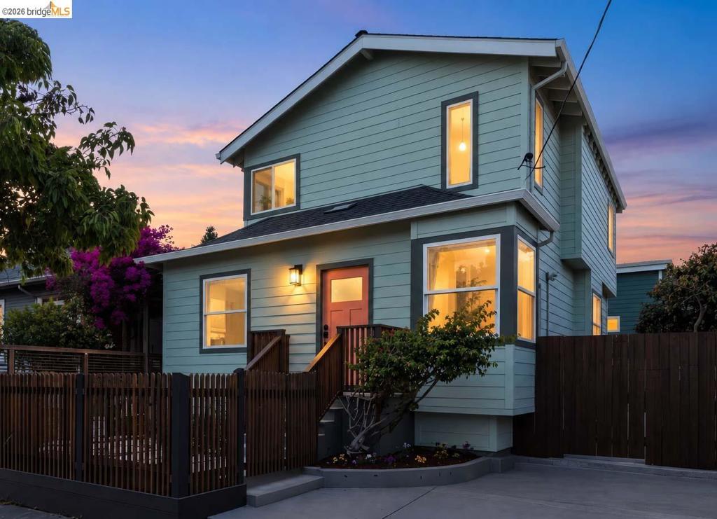 1705 Russell St, Berkeley, CA 94703 — photo 1