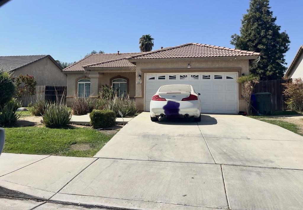 1236 Esperanza Street, Bakersfield, CA 93306 — photo 1
