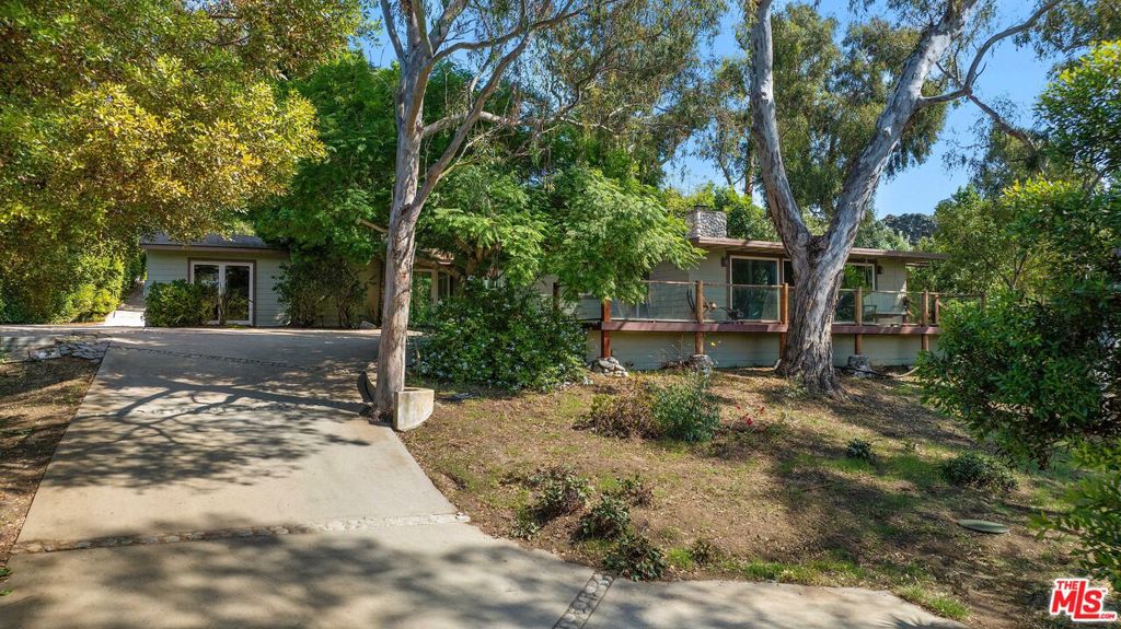 6100 Bonsall Drive, Malibu, CA 90265 — photo 1
