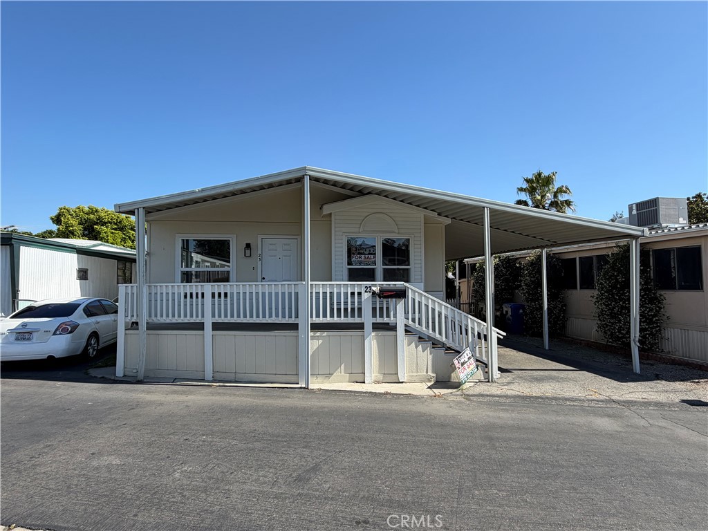 10900 Sepulveda 23, San Fernando, CA 91345 — photo 1