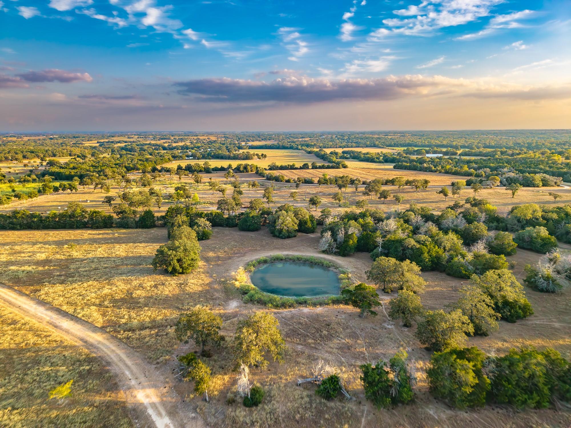 5325 E Blaschke Rd, Schulenburg, TX 78956 — photo 1