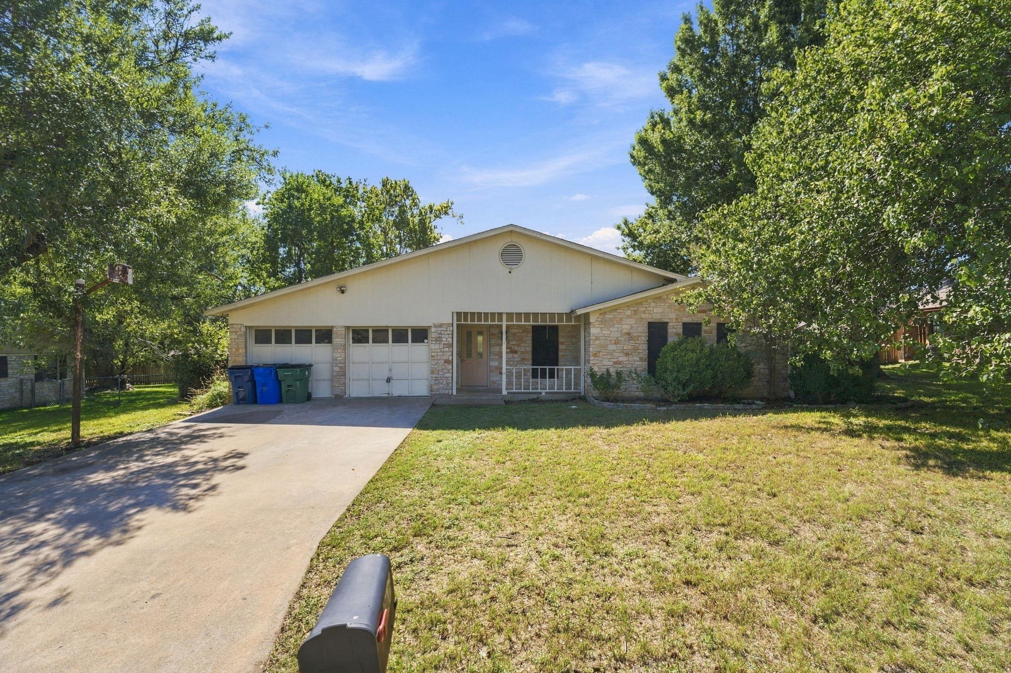 2105  Mildred Dr