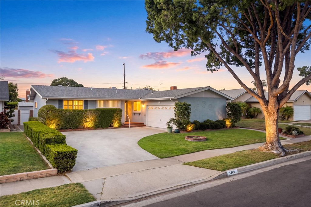 6869 San Bruno