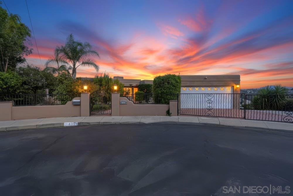 4391 Middlesex, San Diego, CA 92116 — photo 1