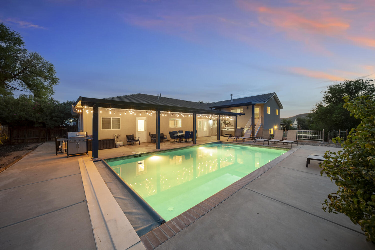 380 W 400 N, La Verkin, UT 84745 — photo 1