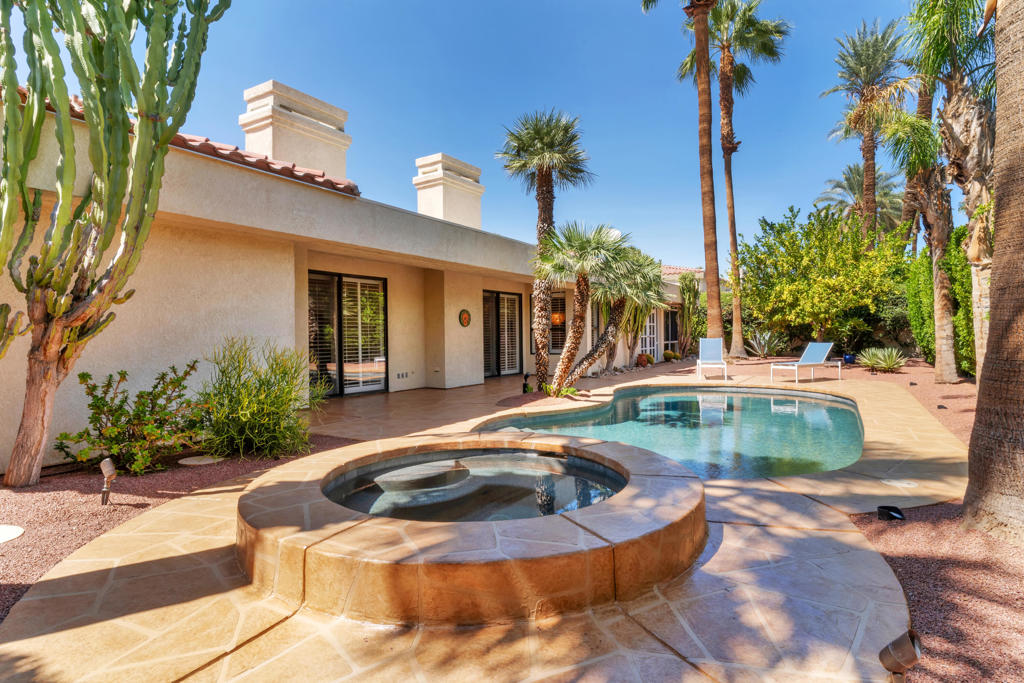 47 Mission Palms Drive E, Rancho Mirage, CA 92270 — photo 1