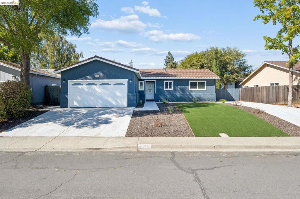 1055 Fox Meadow Way