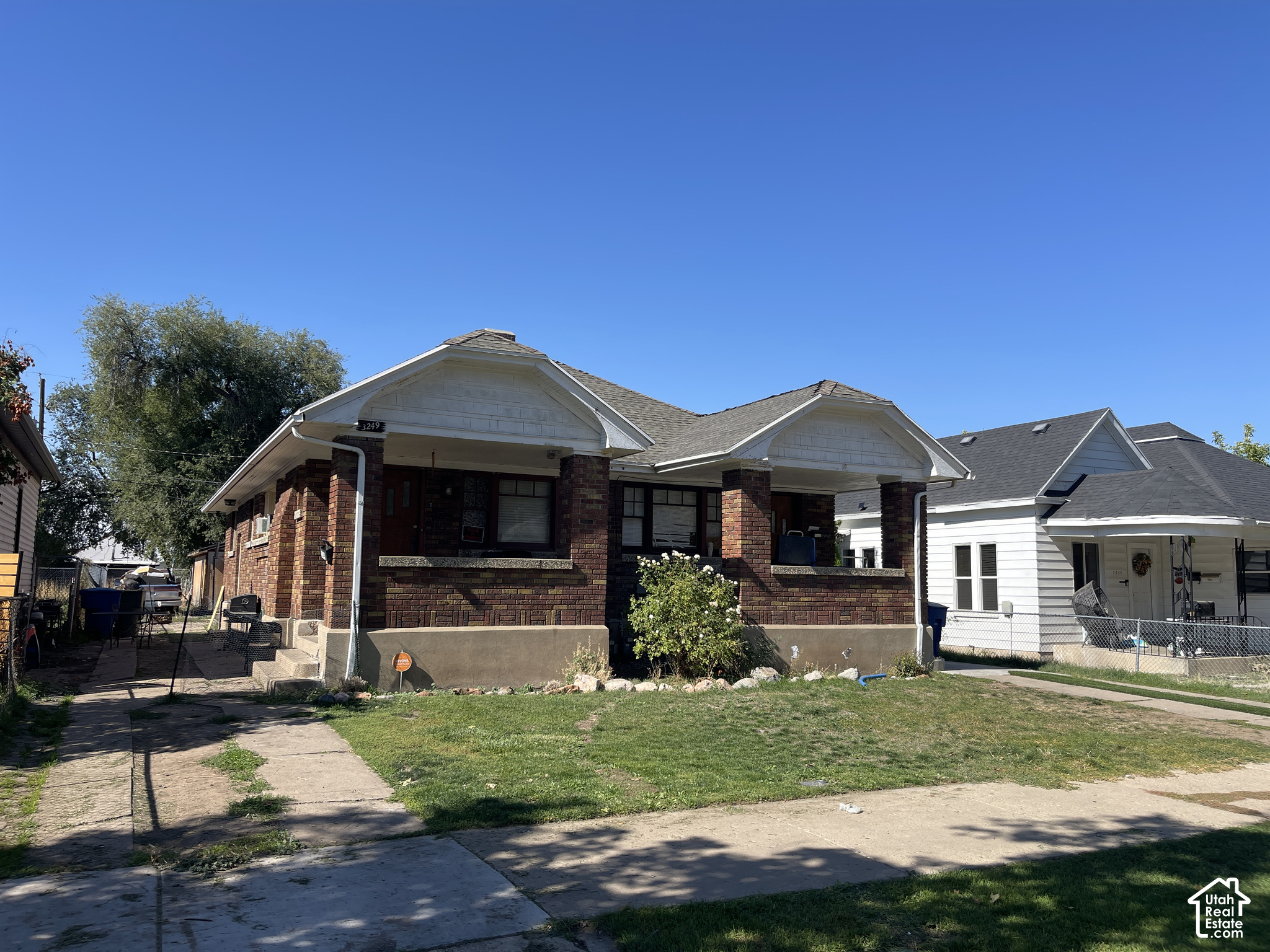 3247  ADAMS AVE