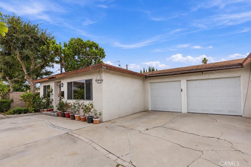 25152 Ebony Lane