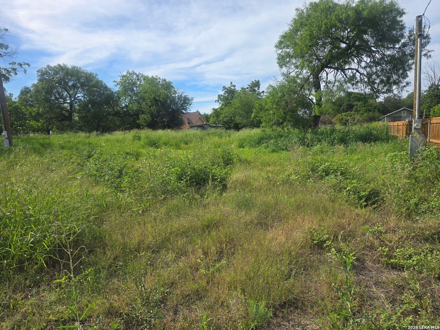8119 W DIXON RD