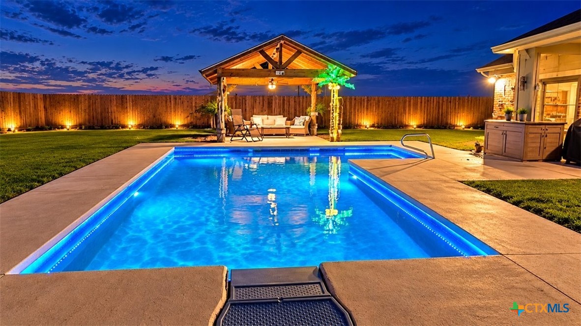 124 Wyatt Earp Loop, Nolanville, TX 76559 — photo 1
