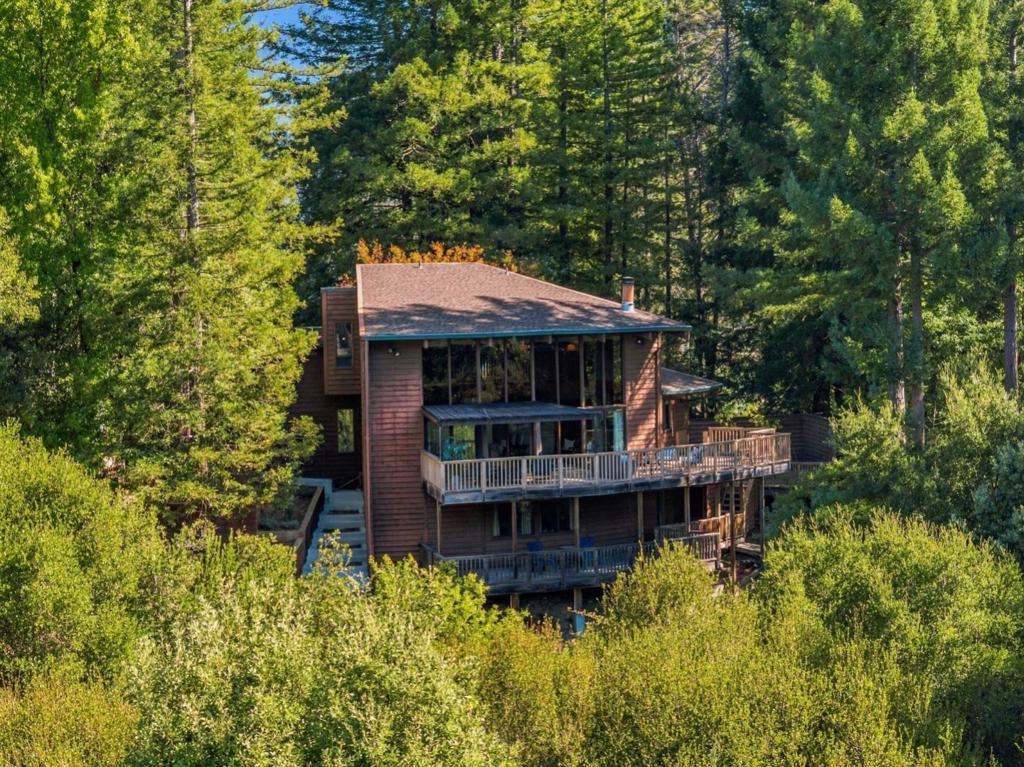 171 Tradewinds Drive