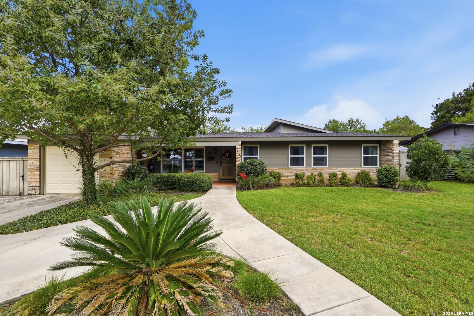 307 CALUMET PL, San Antonio, TX 78209 — photo 1