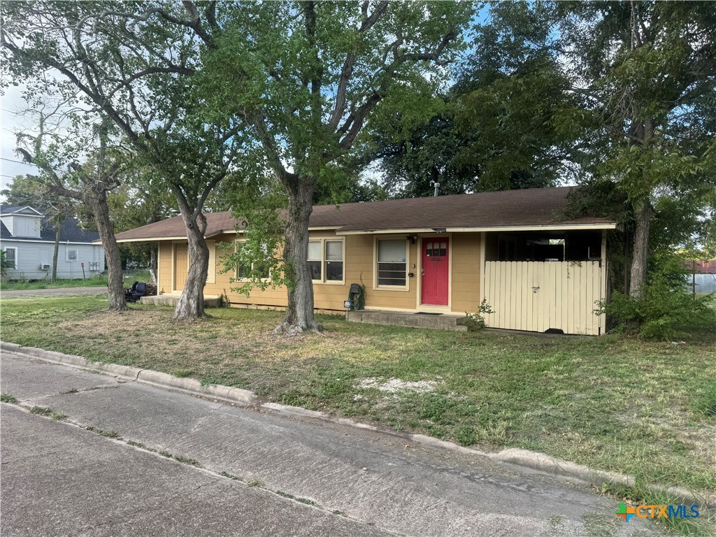 901 N Cameron Street