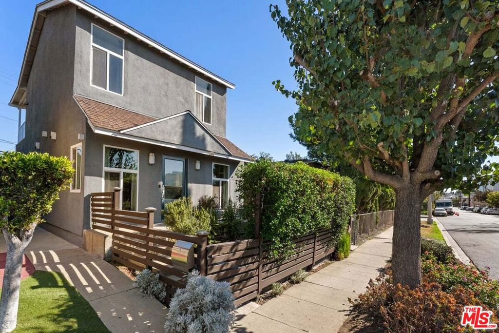 8771 Cattaraugus Avenue, Los Angeles, CA 90034 — photo 1