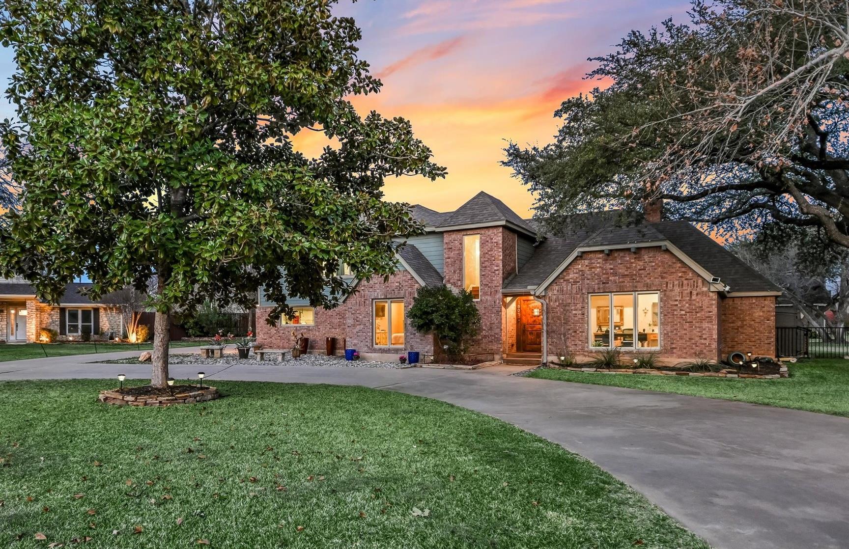 1801  Sun Lake None