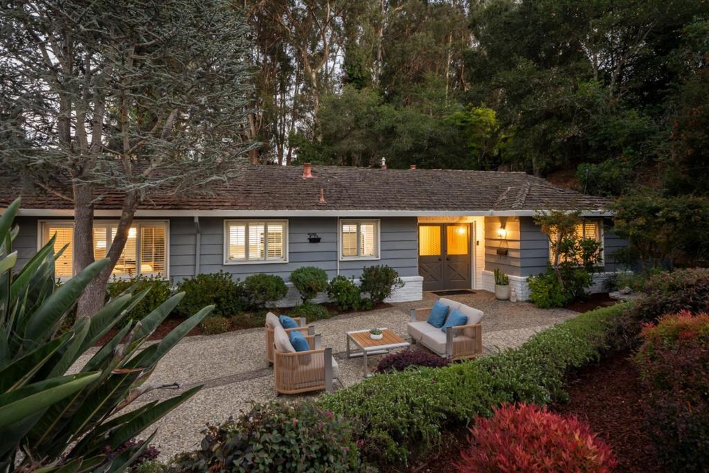 3605 Kingridge Drive