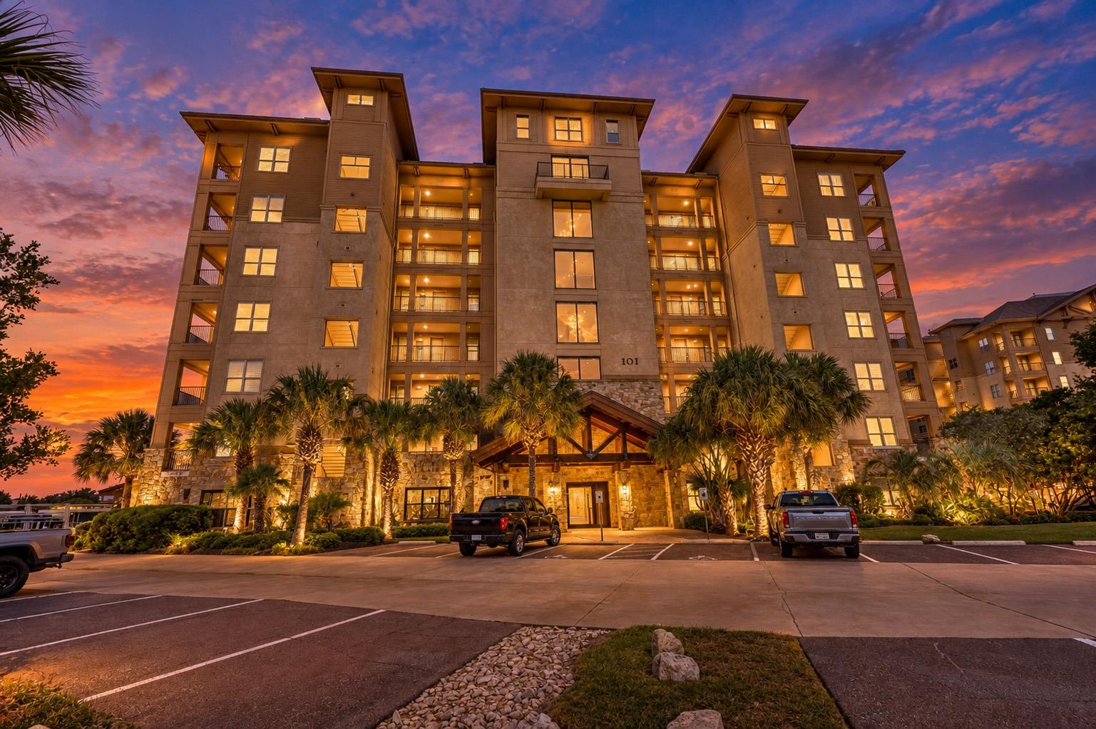 101  West Bank Dr  #23