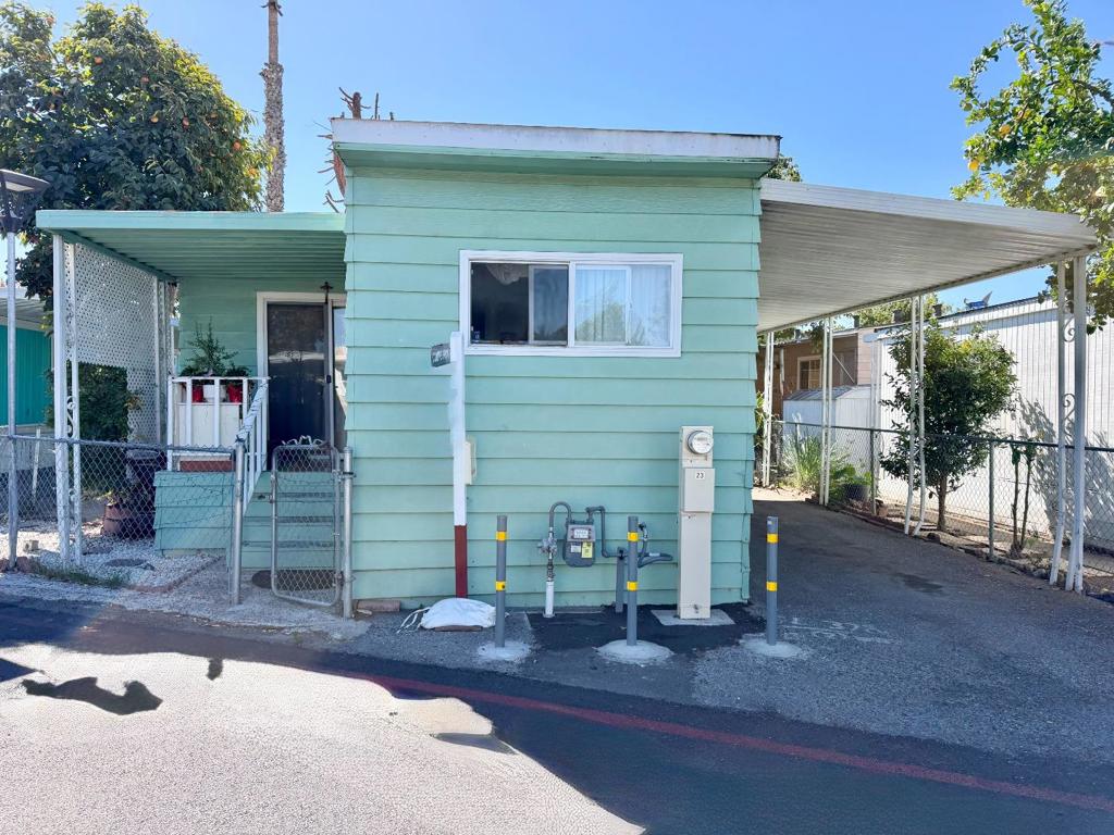 2855 Senter Road 23