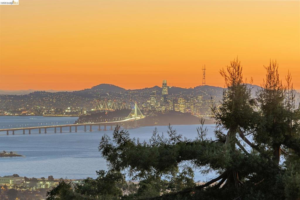 1109 Sterling Ave, Berkeley, CA 94708 — photo 1