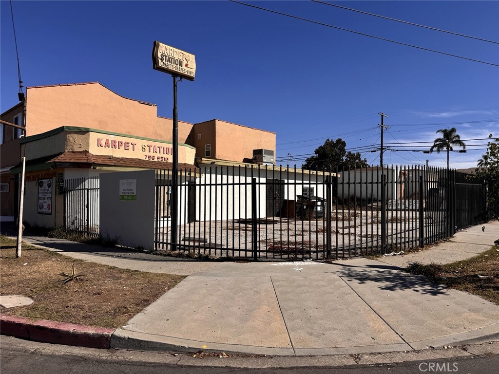 9326 S Western, Los Angeles, CA 90047 — photo 1