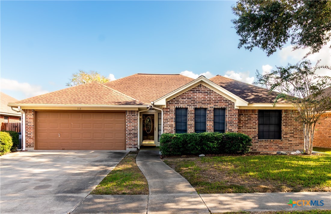 114 Bridle Lane, Victoria, TX 77904 — photo 1
