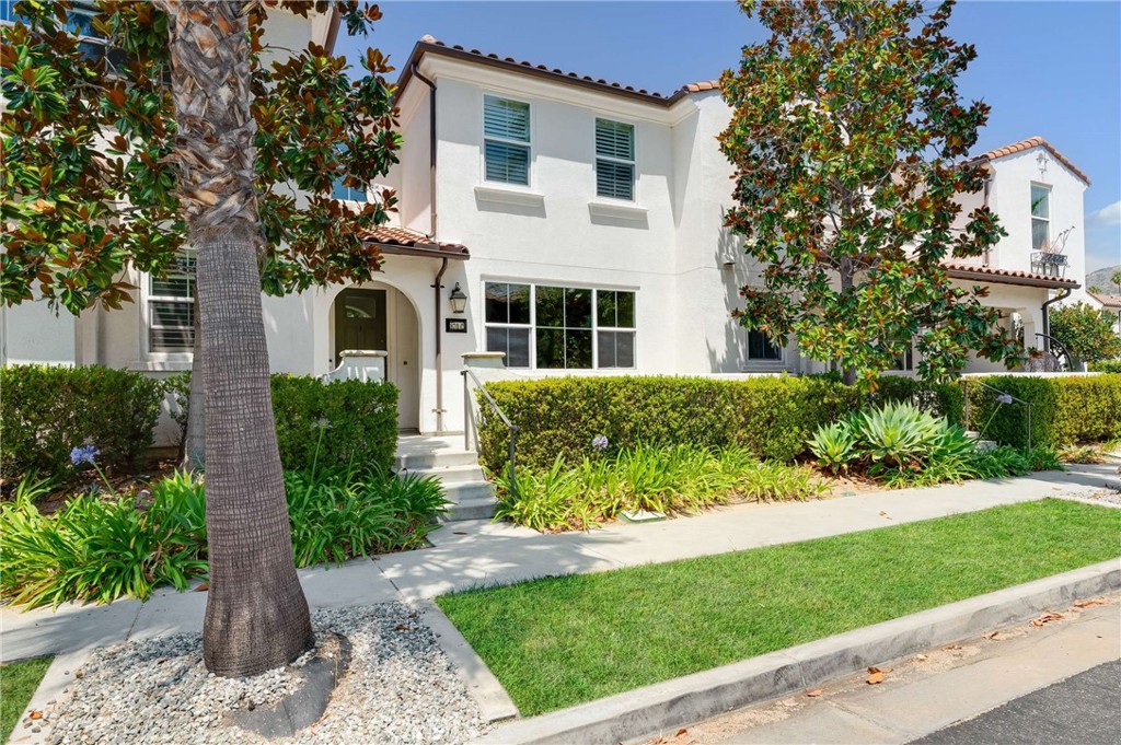 870 E Mountain Way C, Azusa, CA 91702 — photo 1
