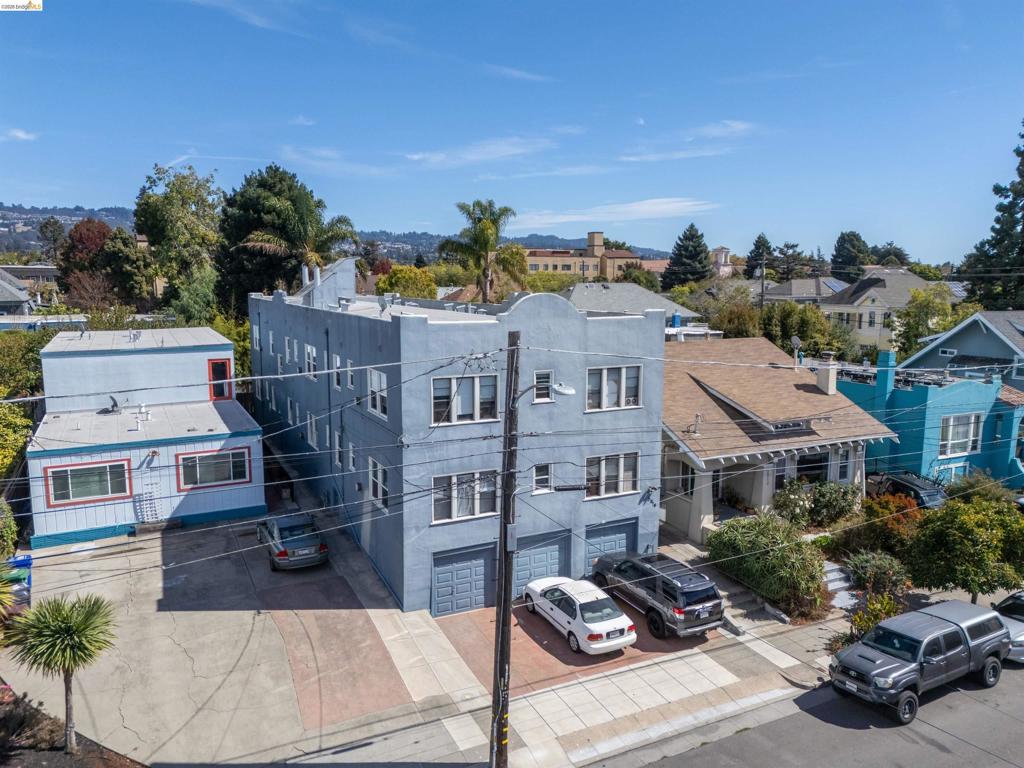 5918 Genoa St, Oakland, CA 94608 — photo 1