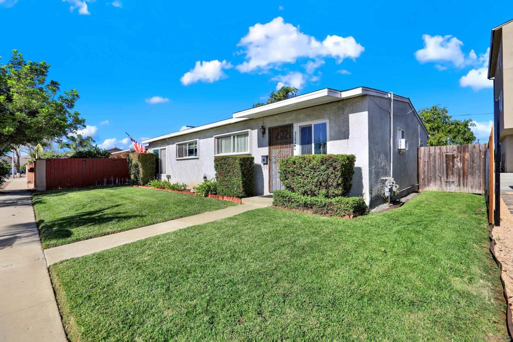 3252 54 Clairemont Mesa Blvd