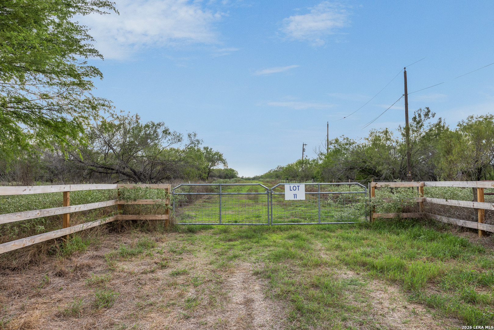 TRACT 11 Schultz Rd